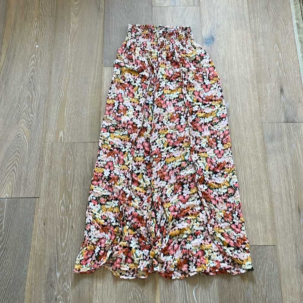 flowy billabong pants with slits